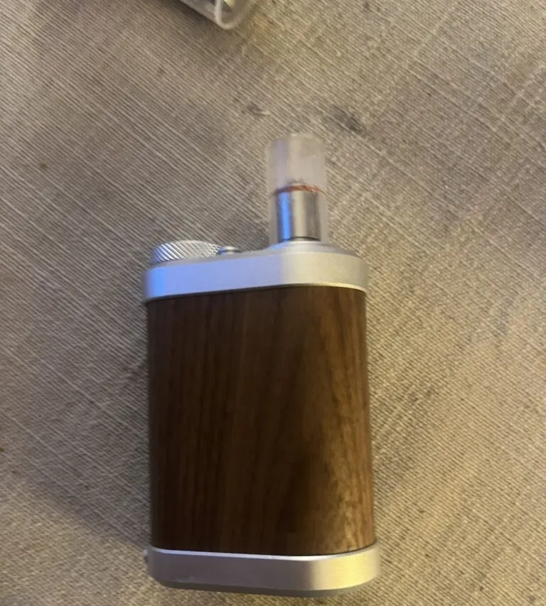 Tinymight 2 Vaporizer gebraucht kaufen | Tinymight 2 Bild 1 | VapoMarkt Tinymight 2 Vaporizer gebraucht kaufen - Tinymight 2 (wie neu), Produktfoto 1